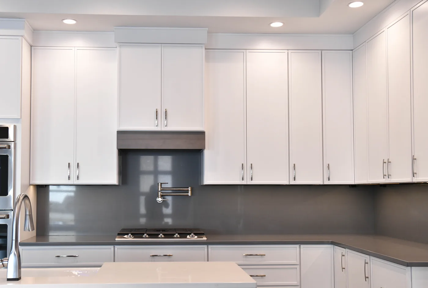 Backsplash tile in a clean kitchen design